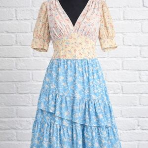 Jun & Ivy Floral Dress – Women’s Small – Ruffle Tiered Skirt